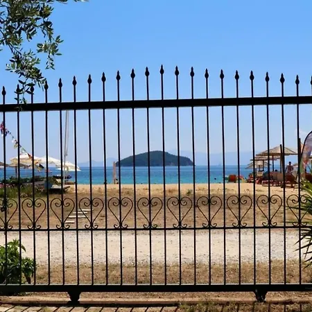 아파트 House By The Sea 2 *