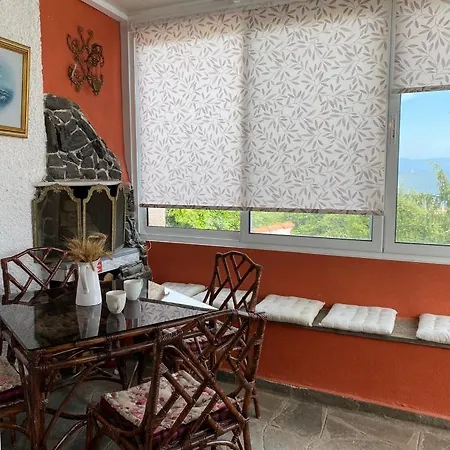 아파트 House By The Sea 2 *