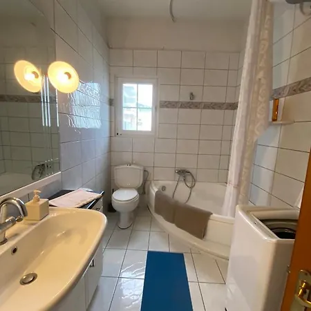 아파트 House By The Sea 2 Nea Iraklitsa